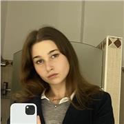 Estudiante de segundo de bachillerato, especializada en mates y ciencias sociales  y economía, lista para ayudar cualquier alumno